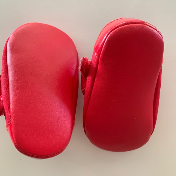 ❌SOLD❌Gymboree baby shoes - Picture 2 of 8